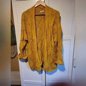 Women's cardigan, Size 1, Maurices